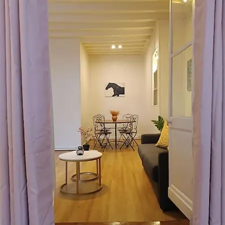 Apartment Proche Centre Historique *